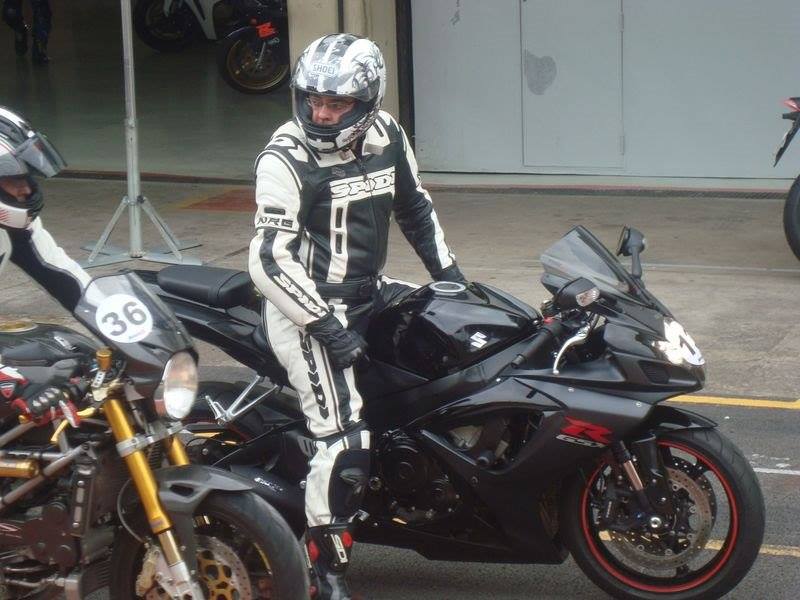 Moto em alta velocidade